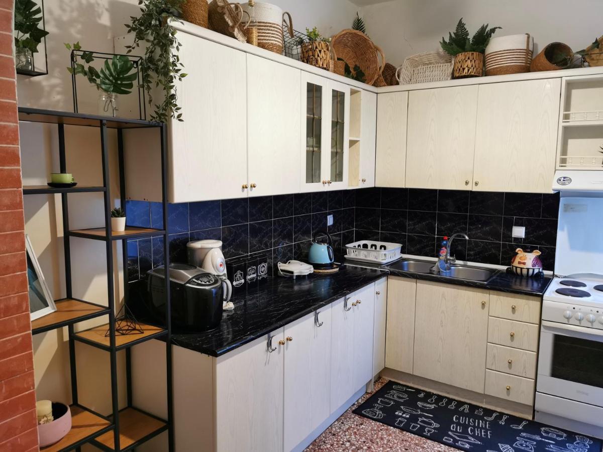 Central Apartment 卡拉马塔 外观 照片